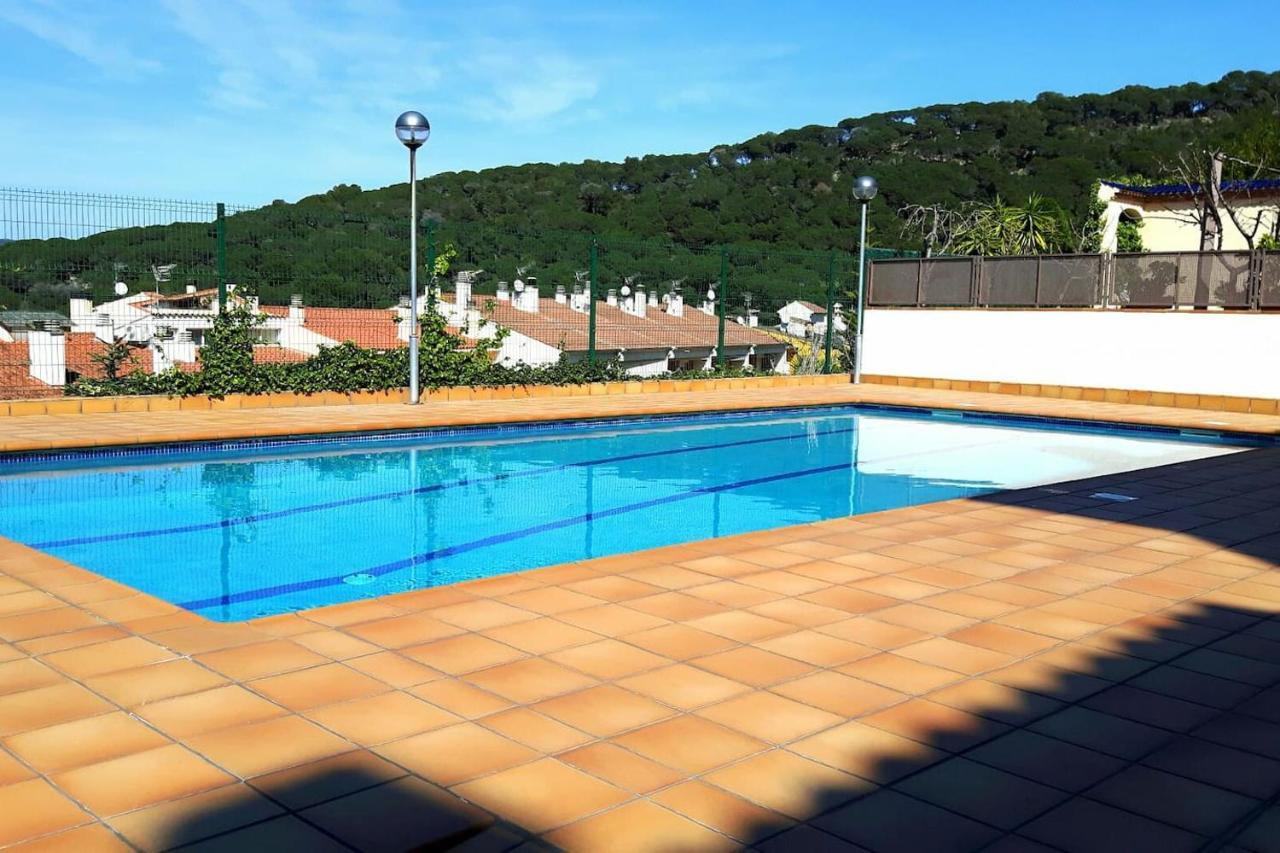 Apartamento En Blanes Con Piscina Y Parking Apartment Exterior foto